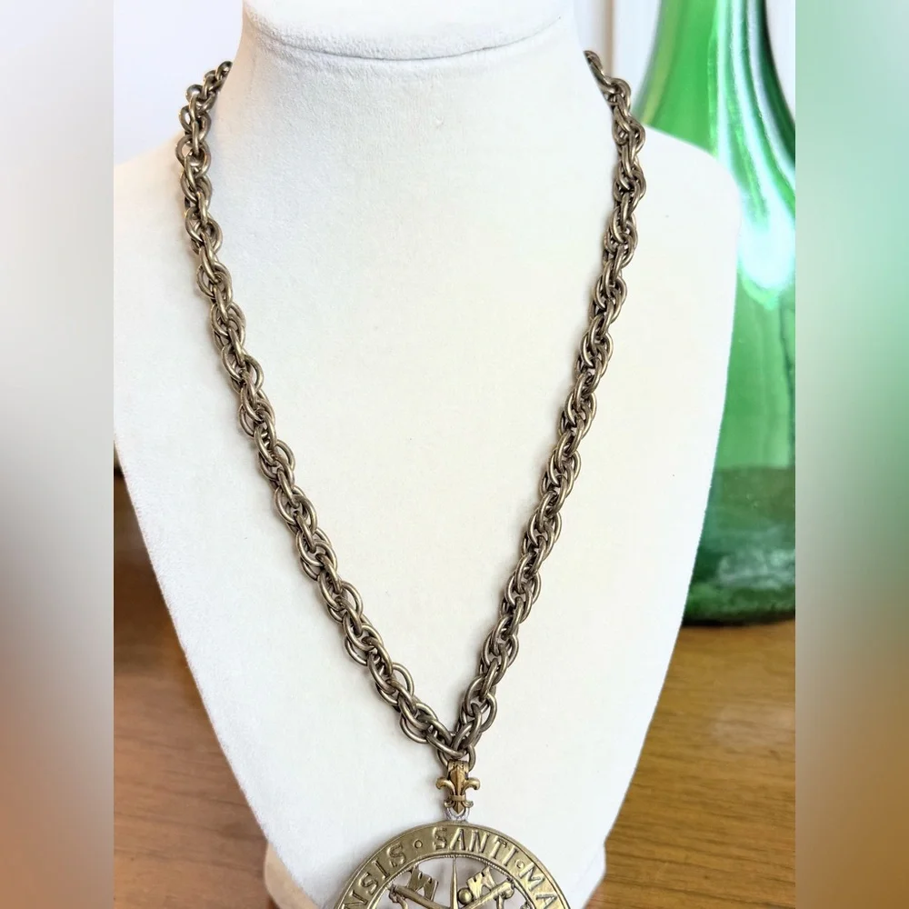 Vintage Vatican Religious Medallion Pendant Necklace Large Crest Chain - Picture 5 of 8